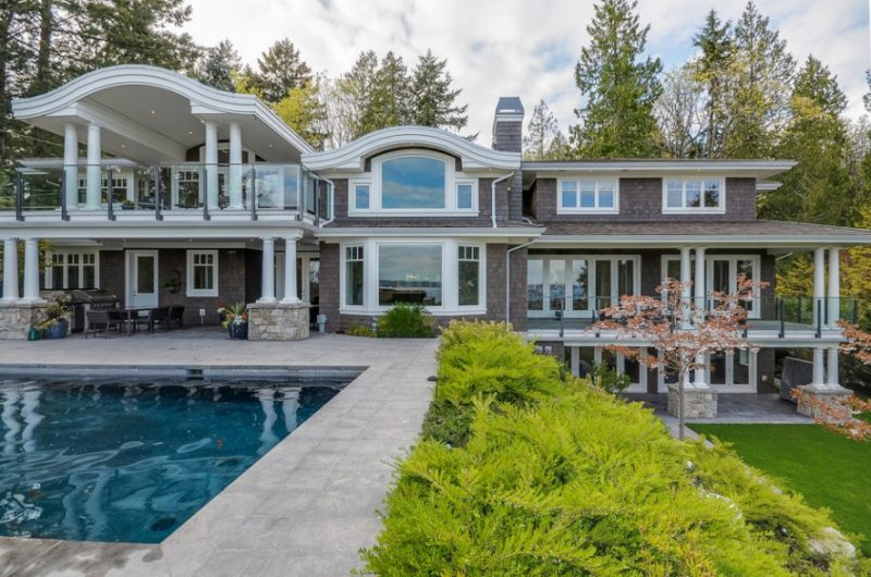 Fabulous Caulfeild Mansion in Canada fabulous caulfeild mansion in canada 9271eac