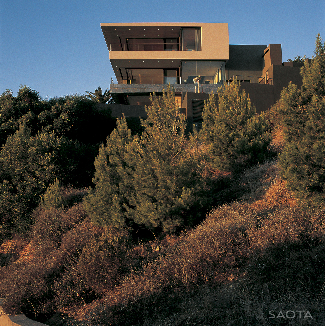 Family St Leon 10 Residence by SAOTA – Antoni Olmesdahl Truen Architects family st leon 10 residence by saota antoni olmesdahl truen architects f1393c8
