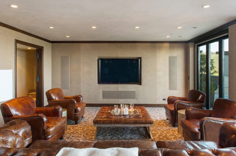Fancy Prime Estate Atop Billionaire's Beach in Malibu fancy prime estate atop billionaires beach in malibu 1c99365