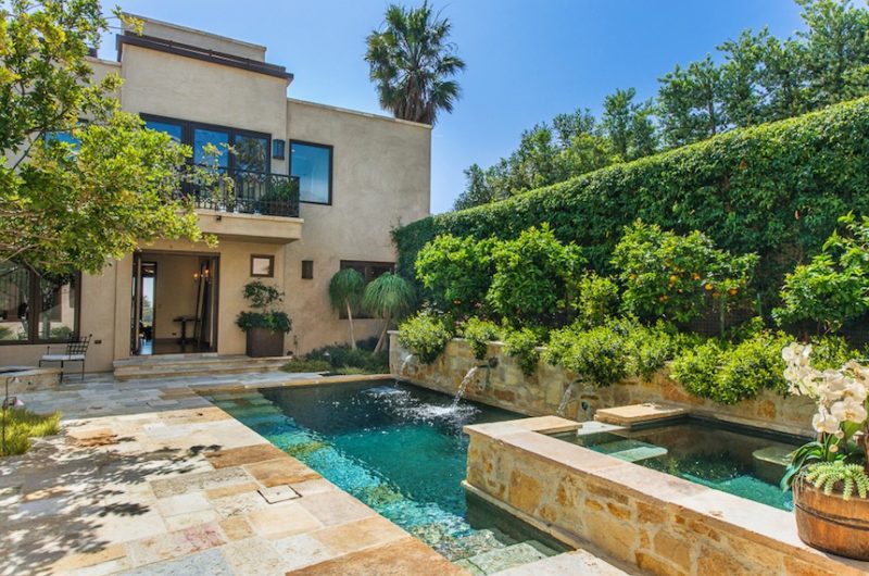 Fancy Prime Estate Atop Billionaire's Beach in Malibu fancy prime estate atop billionaires beach in malibu 836125b