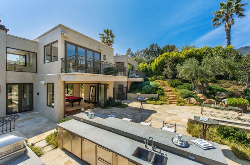 Fancy Prime Estate Atop Billionaire's Beach in Malibu fancy prime estate atop billionaires beach in malibu 88794c8