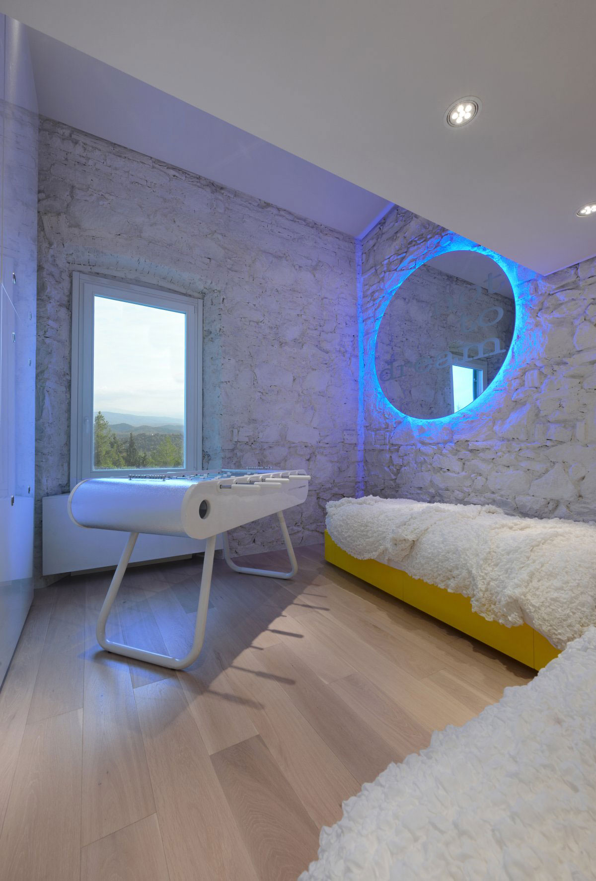 Futuristic House with Medieval Touches by Simone Micheli futuristic house with medieval touches by simone micheli c241f97