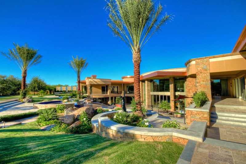 Gated Modern Estate In Paradise Valley, Arizona gated modern estate in paradise valley arizona 9019b1e