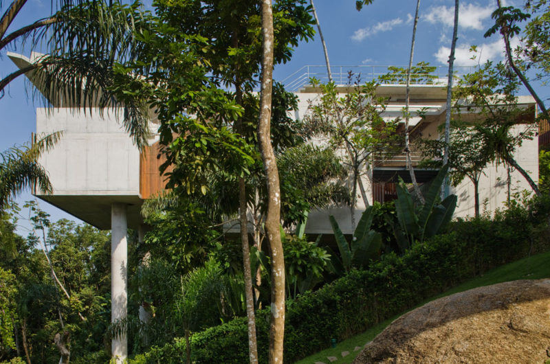 Impressive Residence In Ubatuba, Brazil impressive residence in ubatuba brazil 311a55f