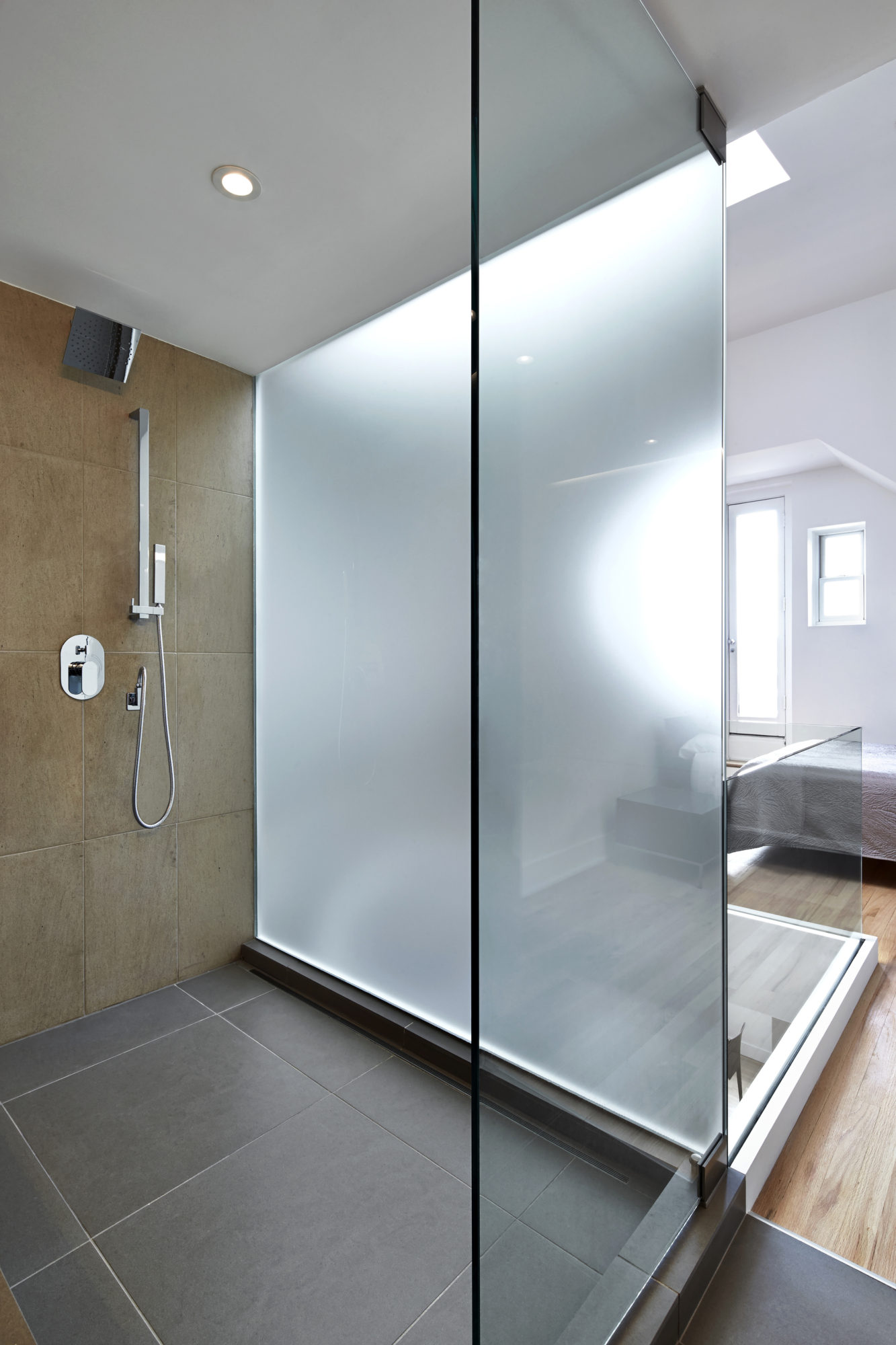 Impressive Sky Loft By KUBE Architecture impressive sky loft by kube architecture b89d03d