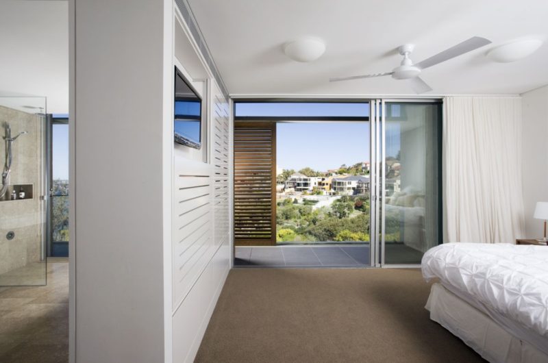 L-shaped Clovelly Residence by Tzannes Associates l shaped clovelly residence by tzannes associates 7eecde8