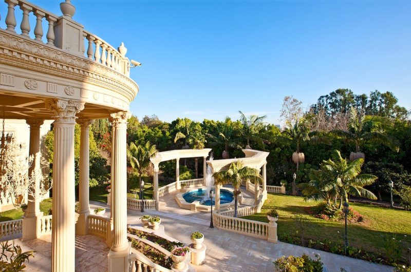 Lavish Chateau d'Or in Los Angeles, California lavish chateau dor in los angeles california f8eb36b