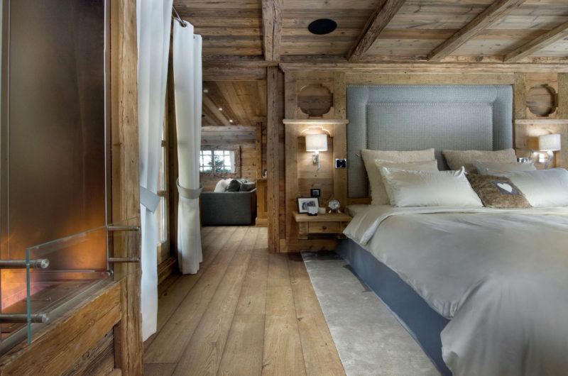 Lavish Petit Chateau 1850 Chalet in Courchevel lavish petit chateau 1850 chalet in courchevel 3a75b6b