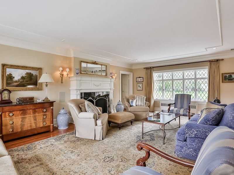 Lion's Head House In Fairfield, Connecticut, United States lions head house in fairfield connecticut united states 696ab54