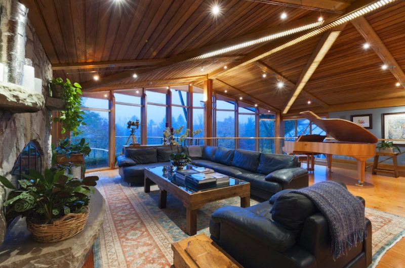 Luxurious Caledon Estate in Ontario, Canada luxurious caledon estate in ontario canada 3a2dc8c