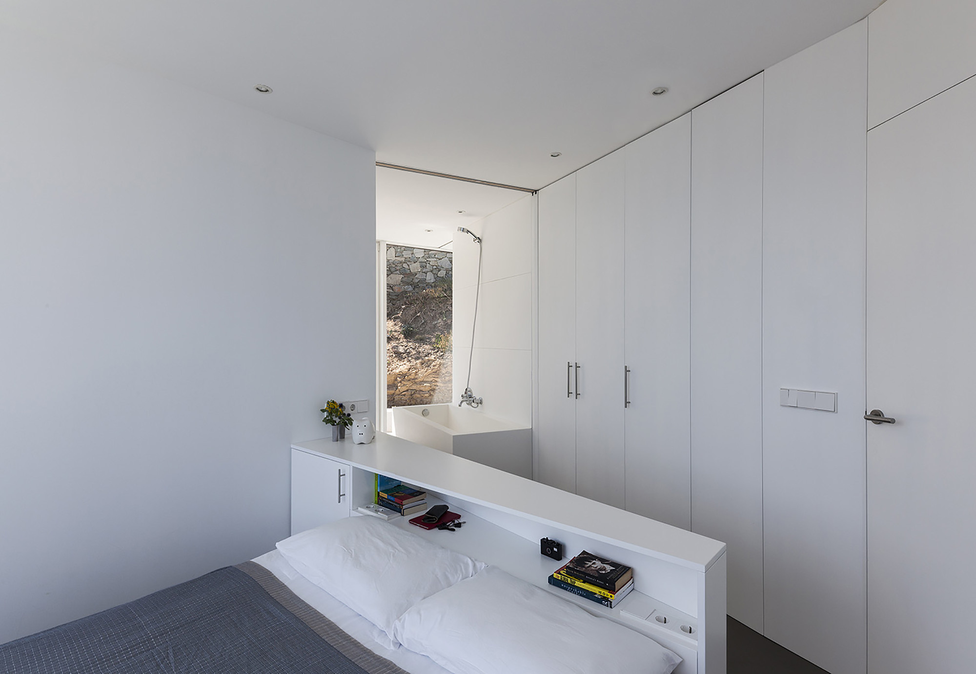 Modern Sunflower House In El Port de la Selva, Girona, Spain modern sunflower house in el port de la selva girona spain 989b1a9