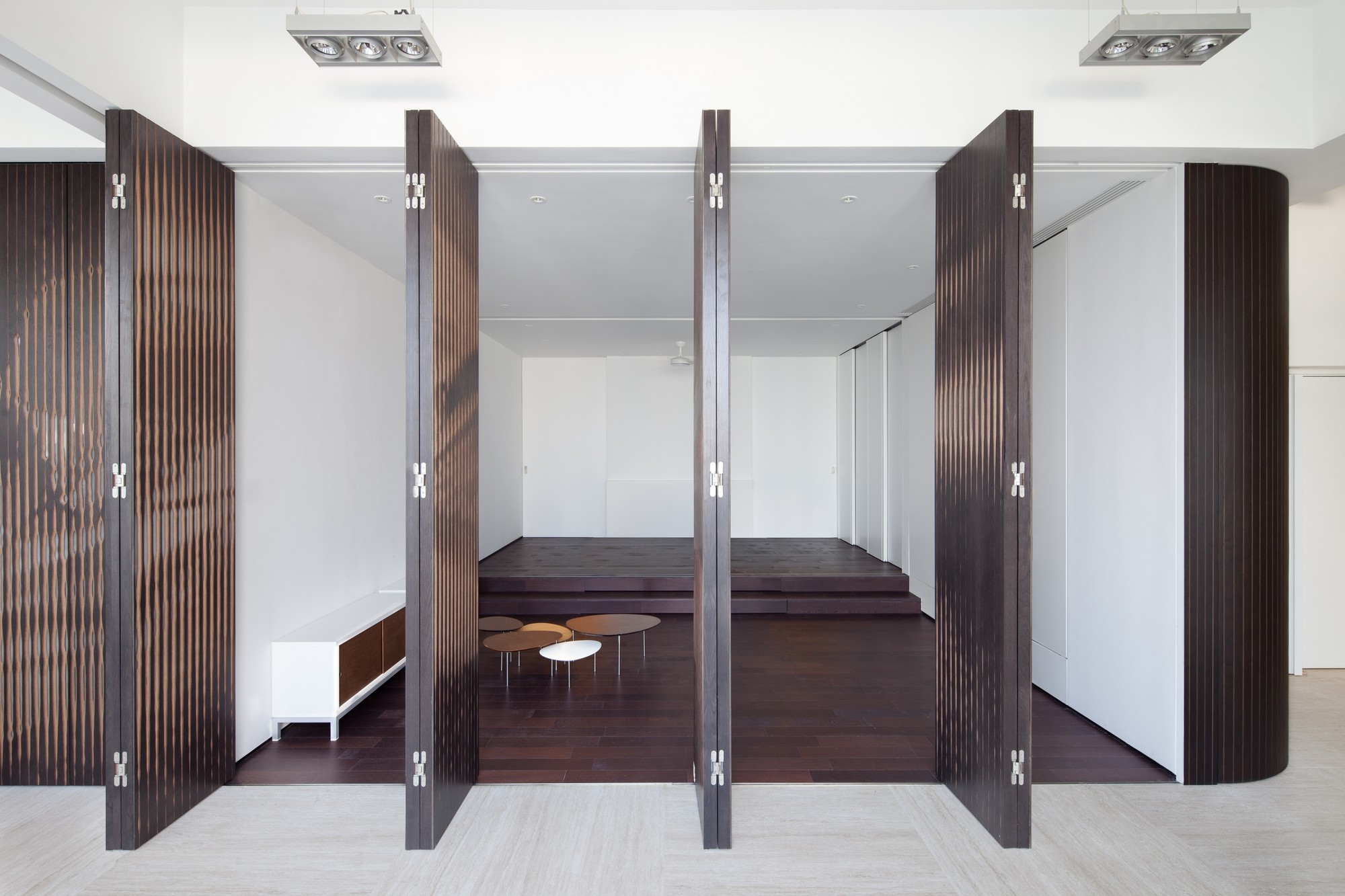 Modern WING Loft In Chai Wan, Hong Kong modern wing loft in chai wan hong kong 2568138
