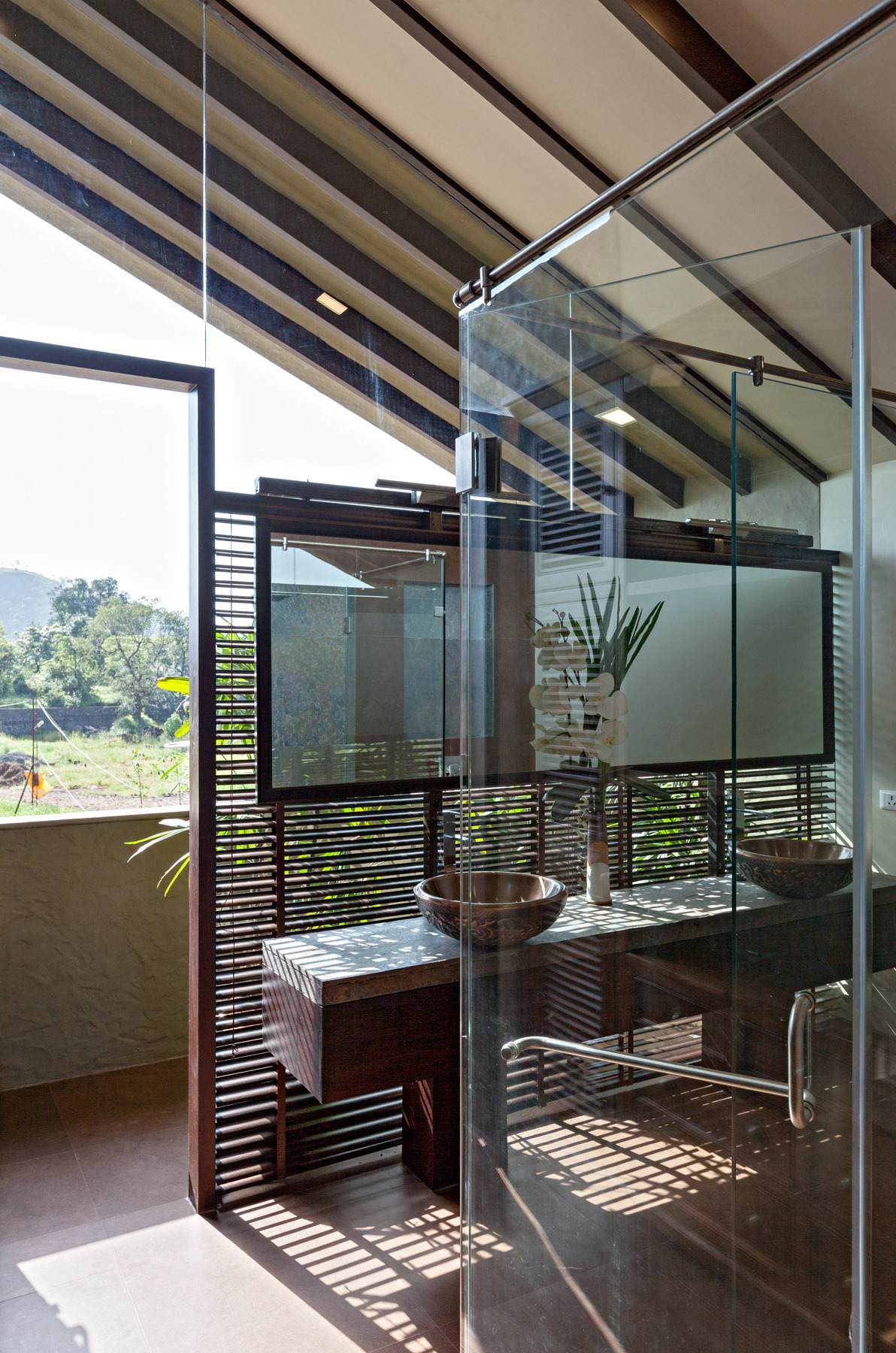 Monsoon Retreat Residence in Maharashtra, India monsoon retreat residence in maharashtra india 7eec7f1
