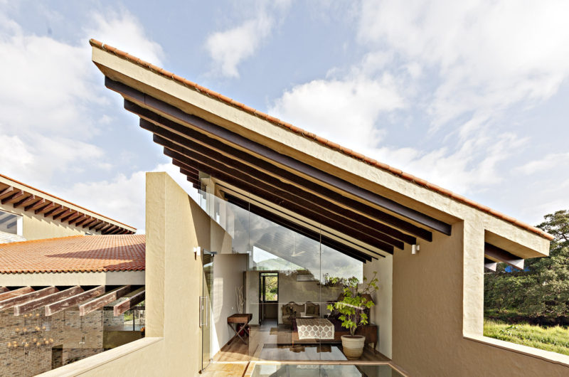 Monsoon Retreat Residence in Maharashtra, India monsoon retreat residence in maharashtra india 81bd7b9