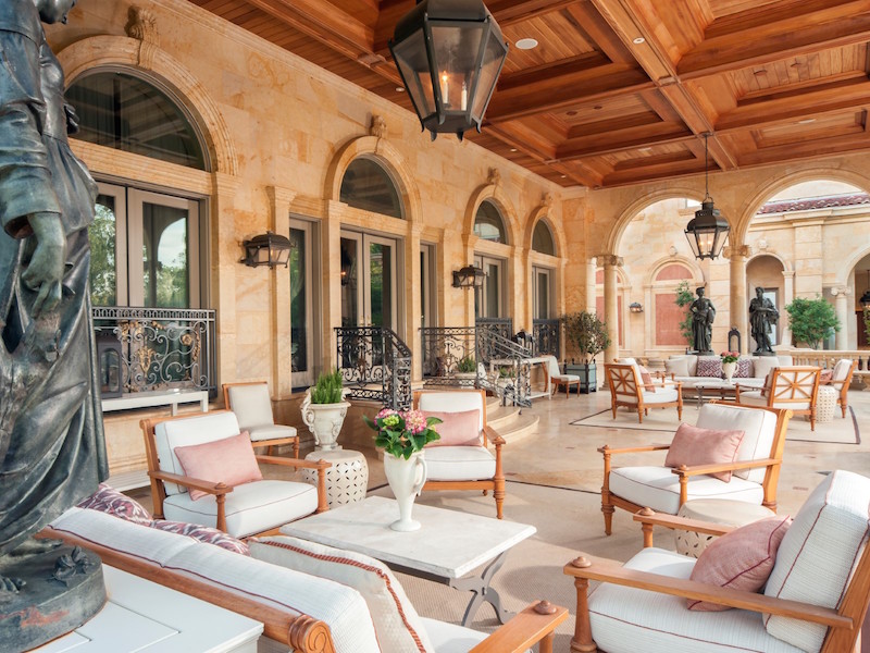 Neoclassical Château In Houston, Texas, USA neoclassical chateau in houston texas usa 5c44bca