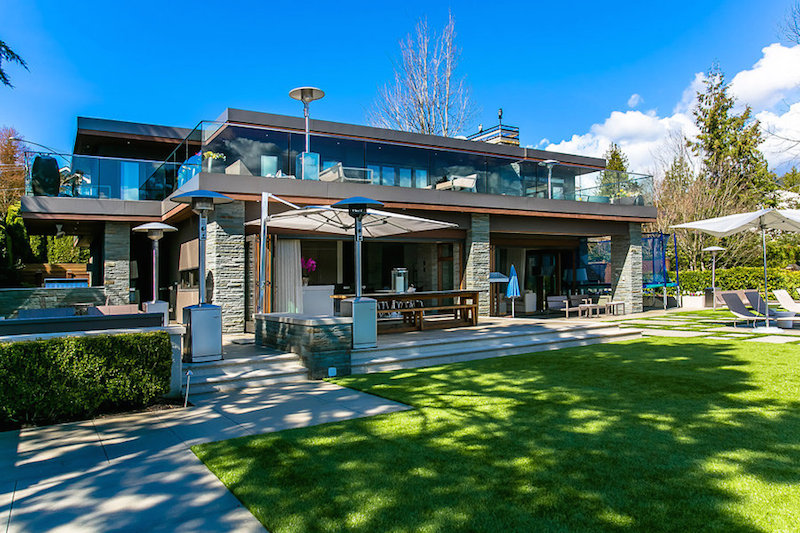 One Of A Kind Lowry House in Canada, U.S.A. one of a kind lowry house in canada usa 109ea3c