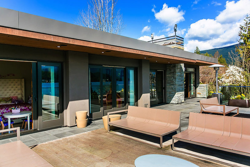One Of A Kind Lowry House in Canada, U.S.A. one of a kind lowry house in canada usa dac17fe