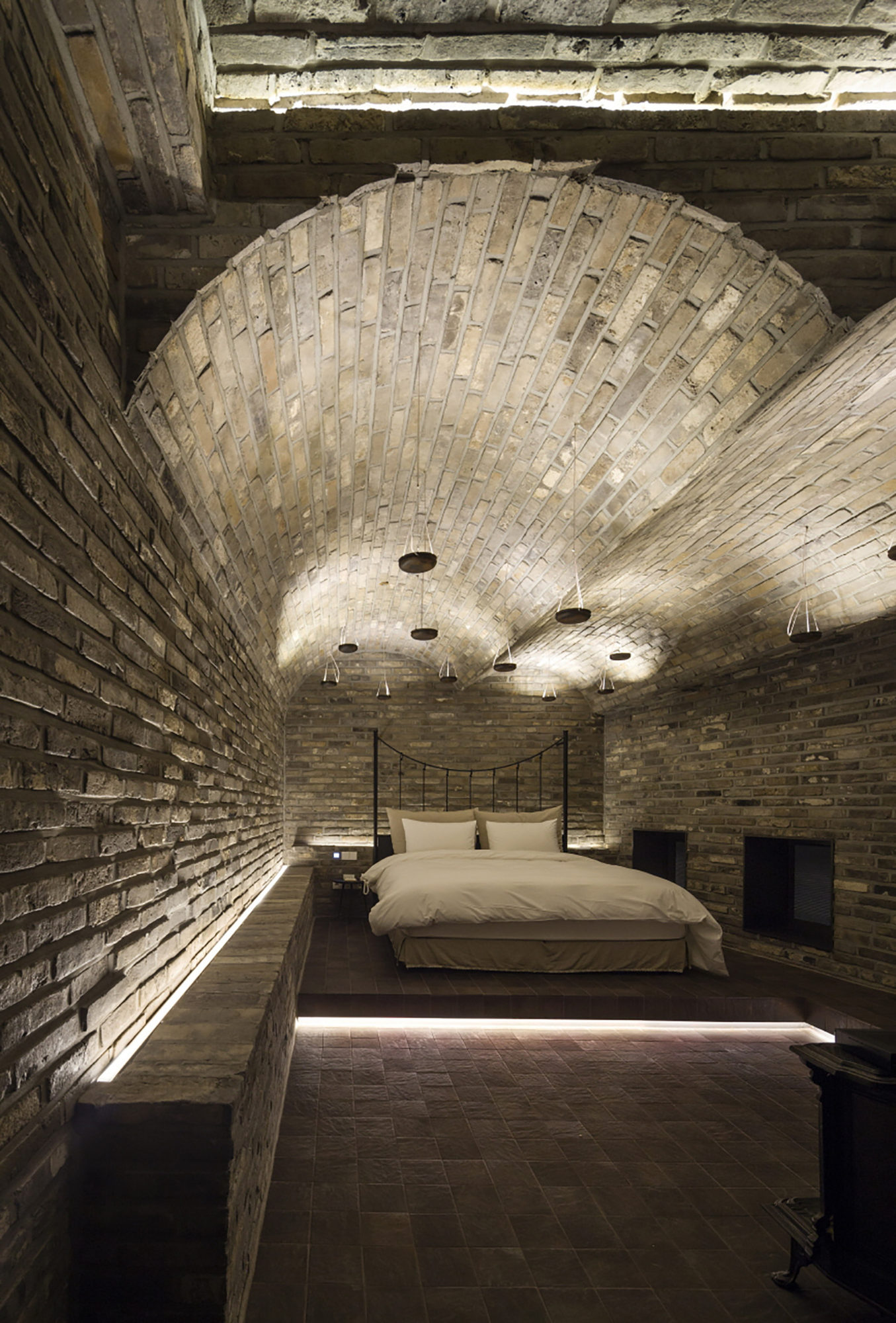 Originally Designed Snow Hotel By Archigroup MA And 1990 Uao originally designed snow hotel by archigroup ma and 1990 uao 50abe6c