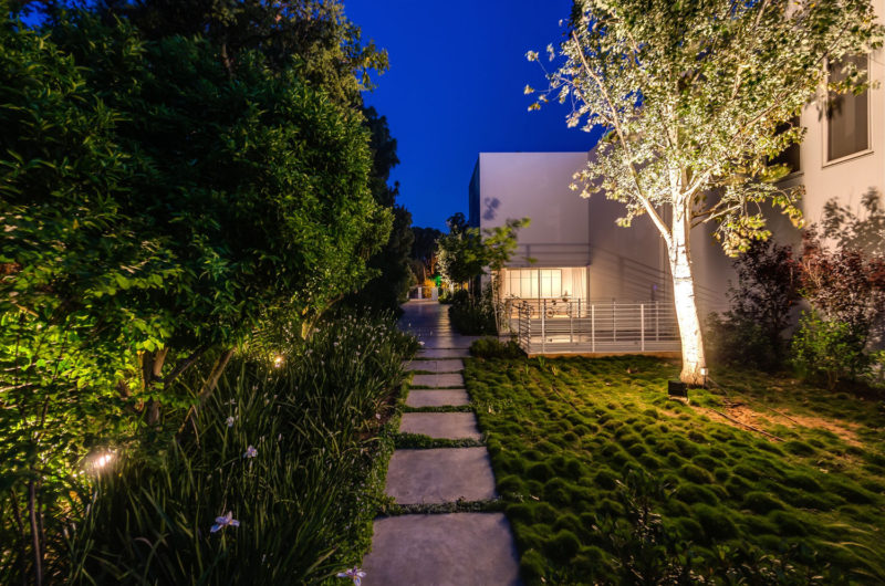 Outstanding Modern Villa in Ramot Hashavim, Israel outstanding modern villa in ramot hashavim israel 5d12b6a