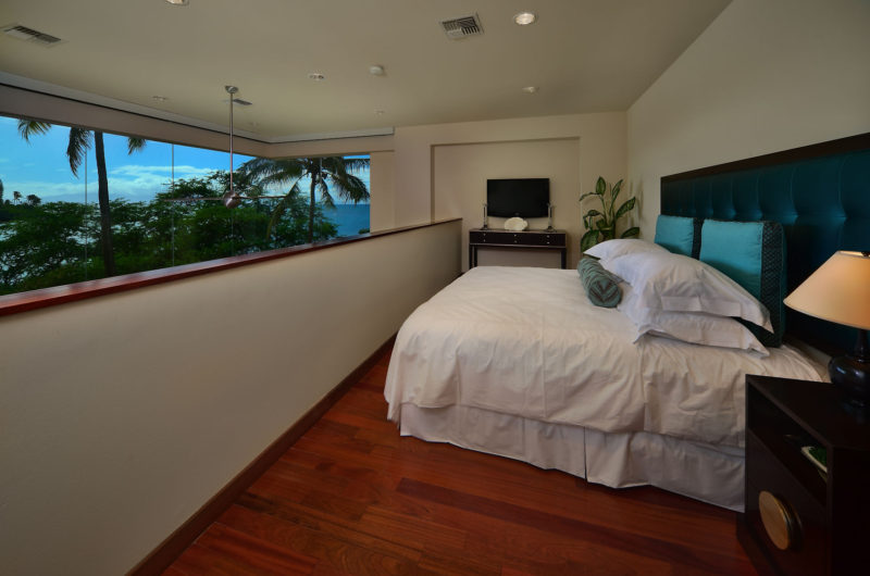 Stunning Jewel of Kahana, Hawaii stunning jewel of kahana hawaii c3d39de