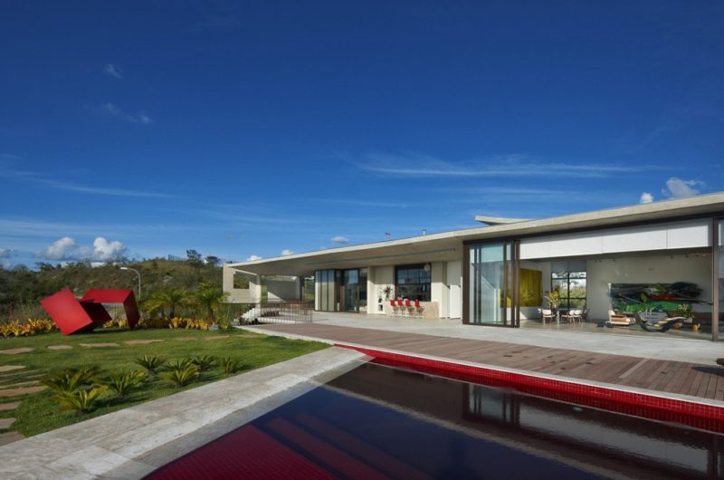 Stylish JE House by Humberto Hermeto stylish je house by humberto hermeto 3b624a6