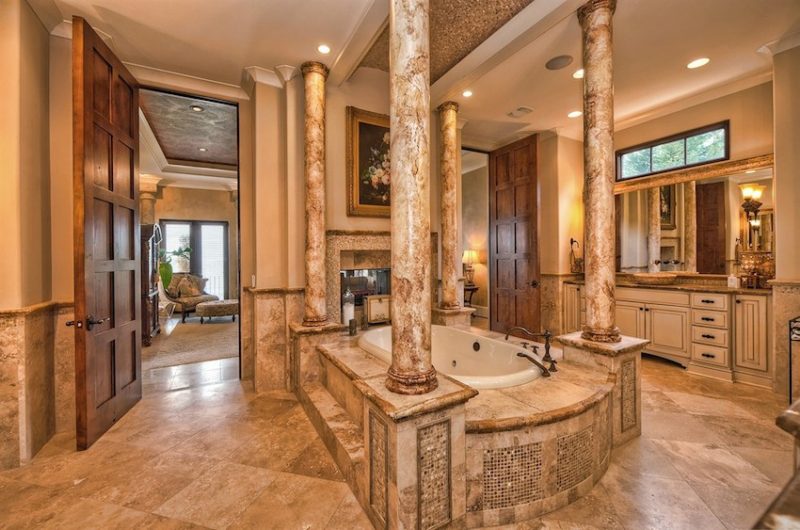 Sumptuous Cornelius Waterfront Estate In North Carolina, USA sumptuous cornelius waterfront estate in north carolina usa e9dbd67