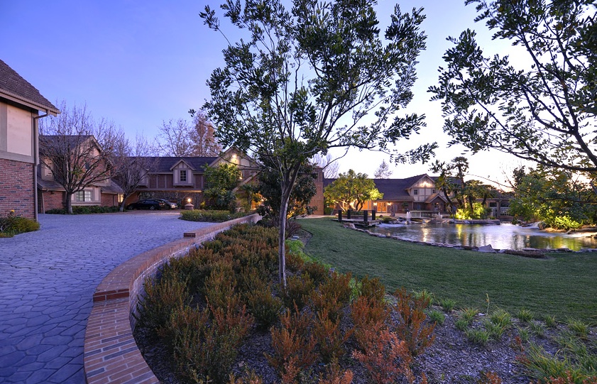 Superb Estate In Hidden Hills Meets The Wrecking Ball superb estate in hidden hills meets the wrecking ball d56d979