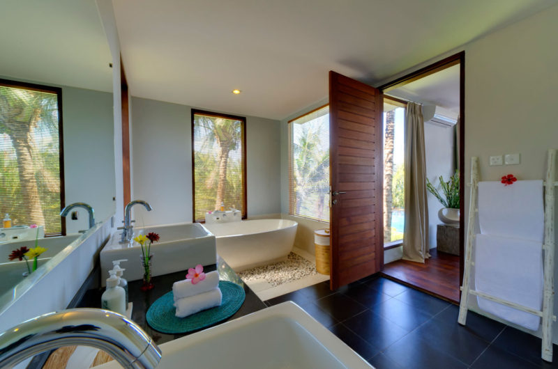Superb Malibu Cliff Villa on Lombok Island, Indonesia superb malibu cliff villa on lombok island indonesia c43b067