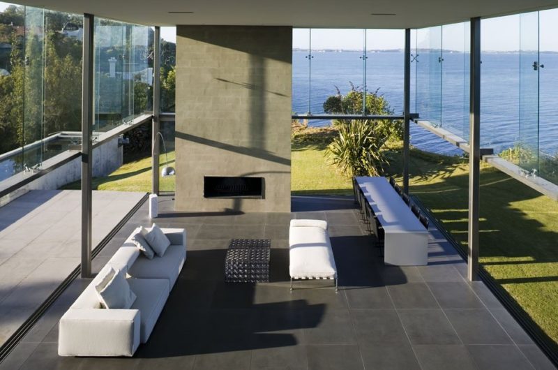 The irresistible Cliff House in Auckland, New Zealand by Fearon Hay Architects the irresistible cliff house in auckland new zealand by fearon hay architects 7ce6648