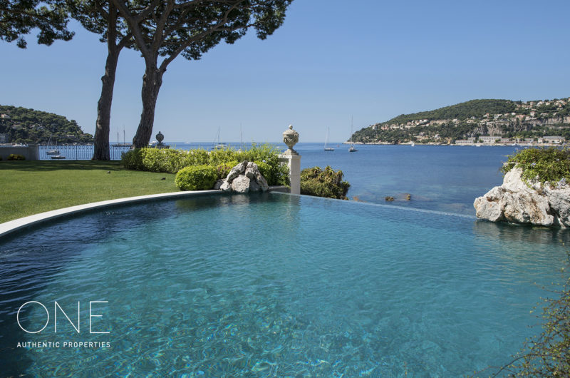 Unadulterated Luxury on the Jewel of the Côte d'Azur Mas De La Rube unadulterated luxury on the jewel of the cte dazur mas de la rube 923eab6
