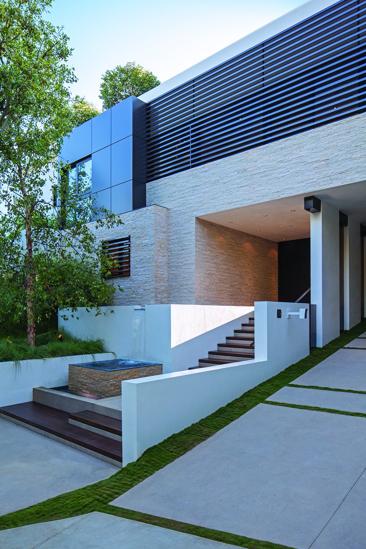Unparalleled Laurel Way Residence by Whipple Russell Architects unparalleled laurel way residence by whipple russell architects 1508e0f