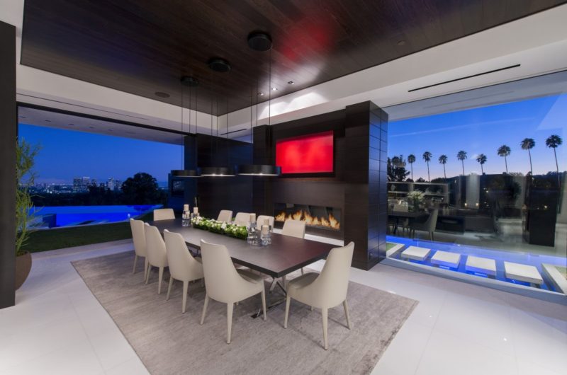Unparalleled Laurel Way Residence by Whipple Russell Architects unparalleled laurel way residence by whipple russell architects 6ae9a06