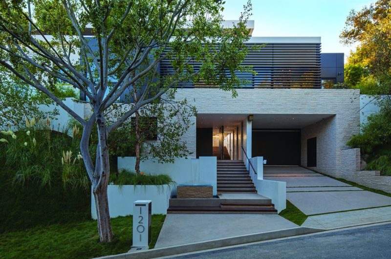 Unparalleled Laurel Way Residence by Whipple Russell Architects unparalleled laurel way residence by whipple russell architects d3e8cae