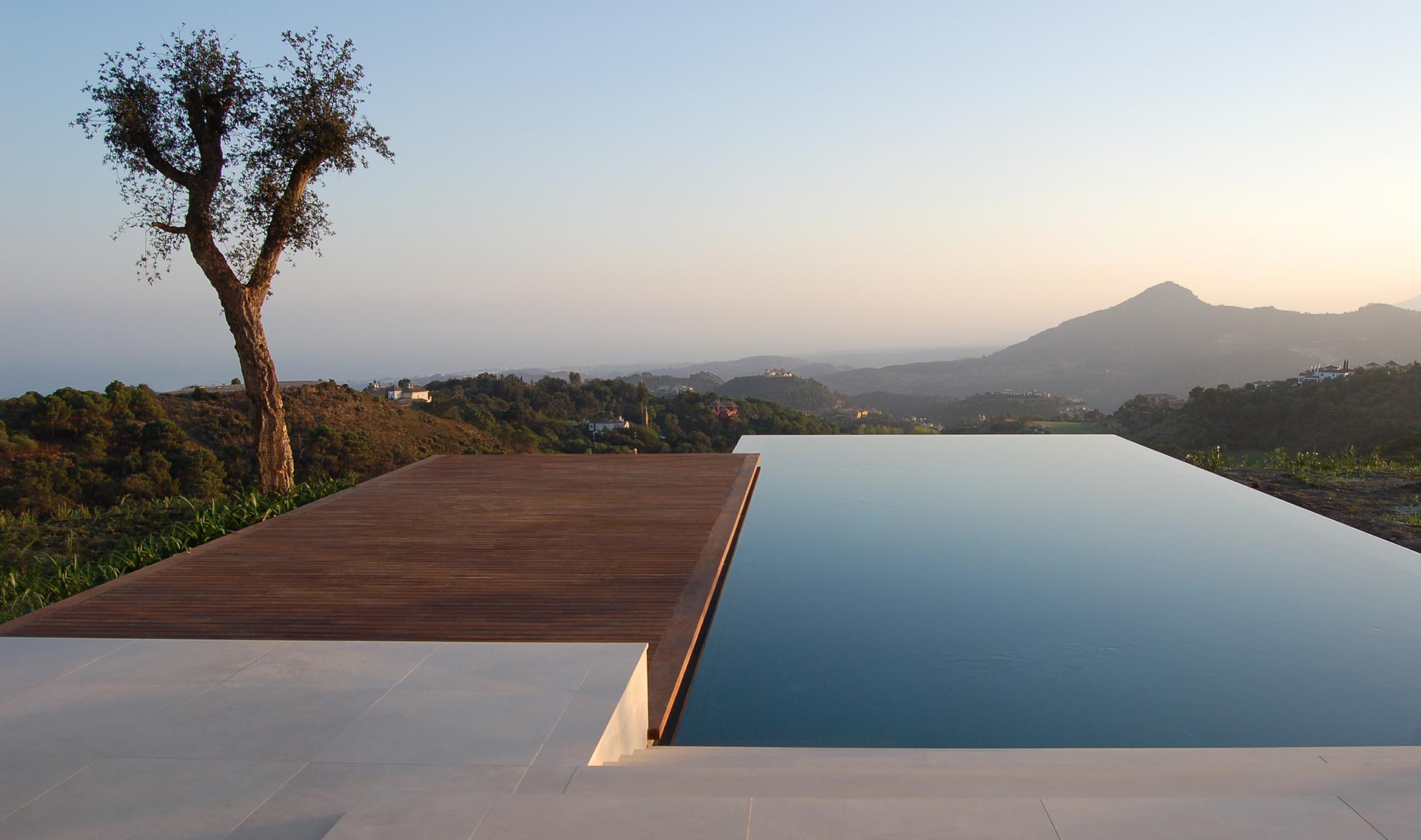 Villa In Andalucia By McLean Quinlan Architects villa in andalucia by mclean quinlan architects 5be1538