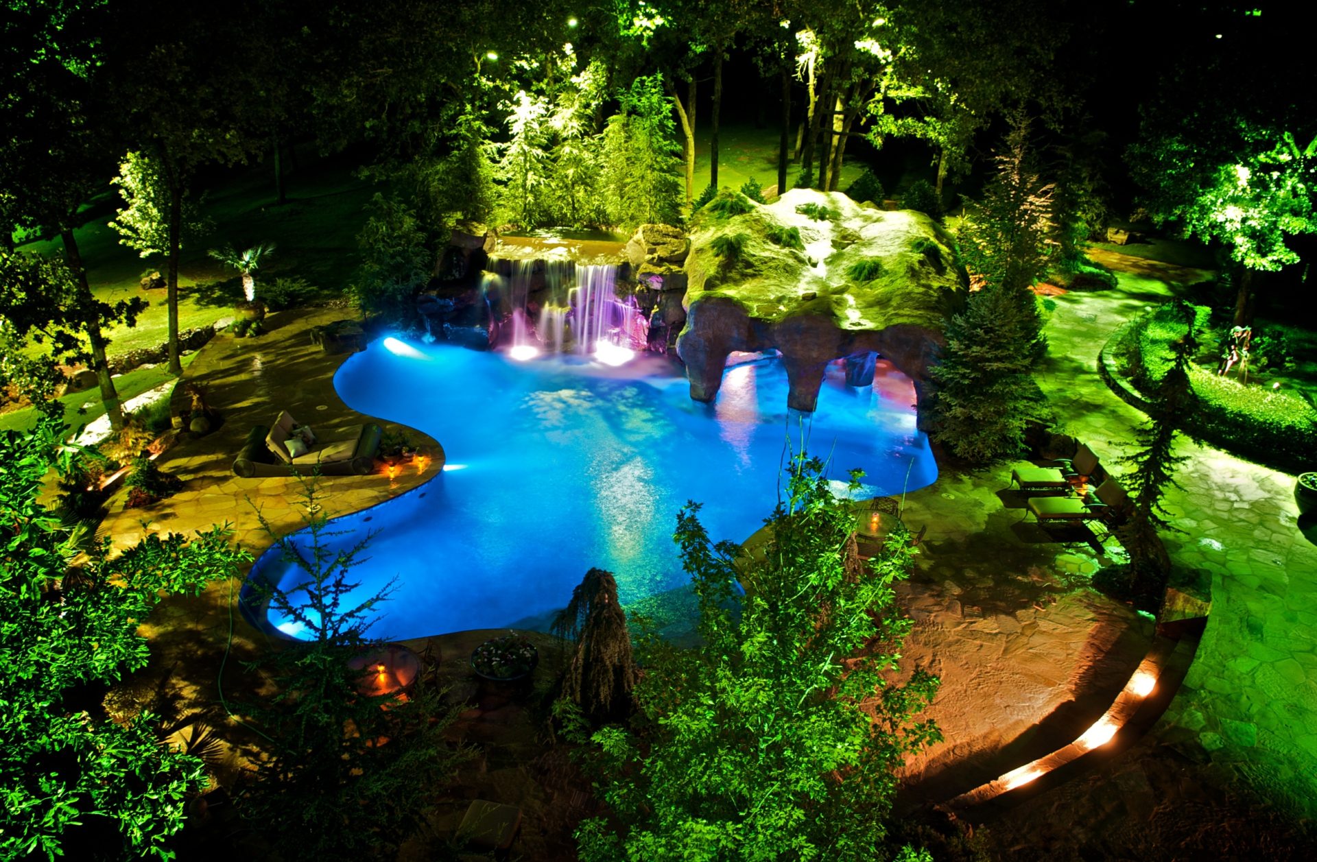 24 Indoor Pools That Will Take Your Breath Away 24 indoor pools that will take your breath away f094325