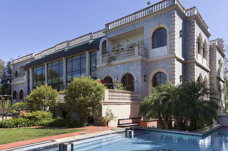 Astonishing Mediterranean Home in Holmby Hills astonishing mediterranean home in holmby hills d4bebd6