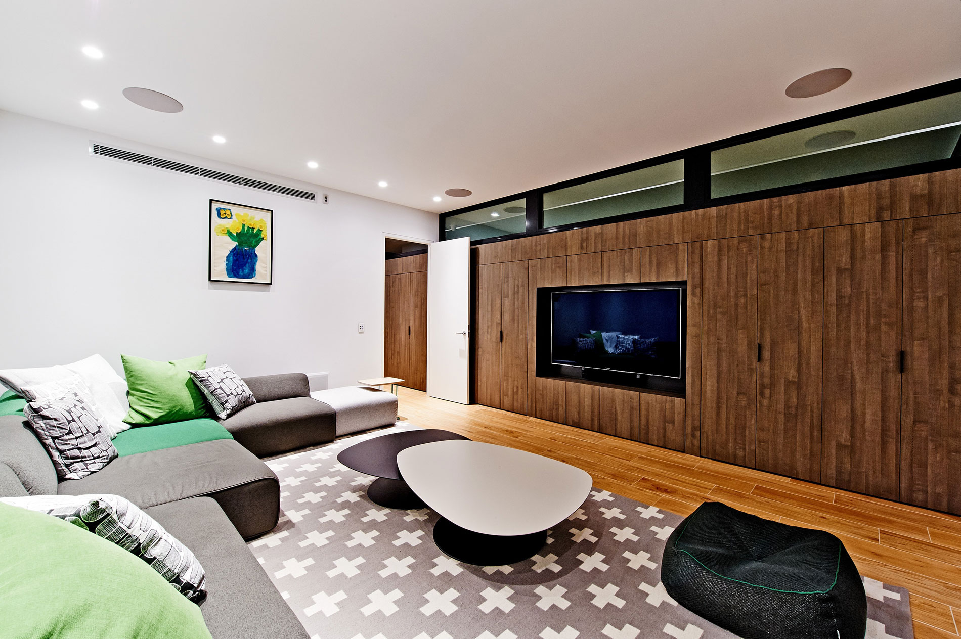 Beaumaris White House In Beaumaris, Australia beaumaris white house in beaumaris australia 62b6187