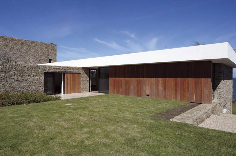 Buenos Mares House in Uruguay buenos mares house in uruguay 039a597