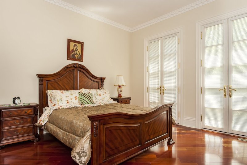 Classy And Luxurious Gated Mississauga Palace In Ontario classy and luxurious gated mississauga palace in ontario 5a386dd
