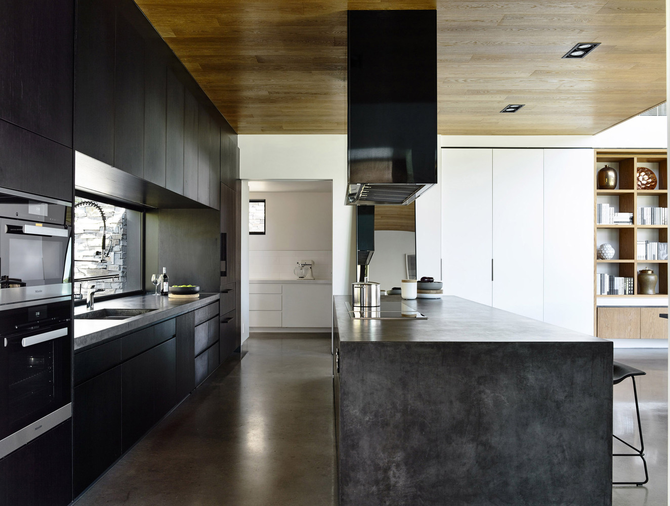 Concrete House In Melbourne, Australia concrete house in melbourne australia 2efeaf2