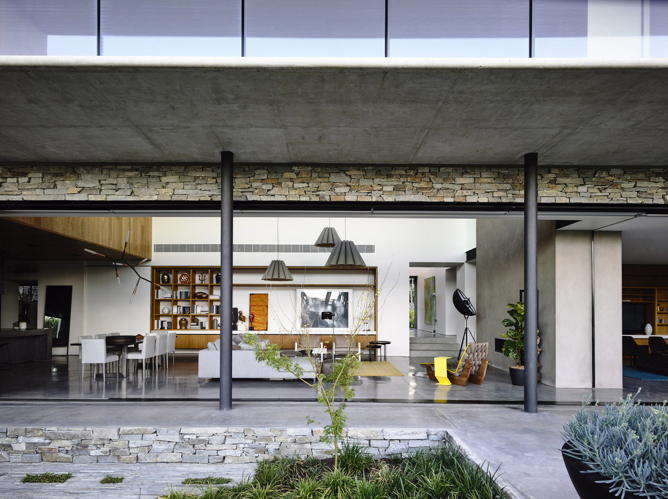 Concrete House In Melbourne, Australia concrete house in melbourne australia 8662f5e