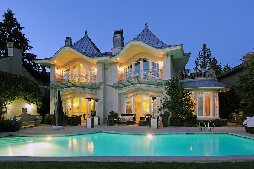 Dreamy Oceanfront Chateau In West Vancouver, Canada dreamy oceanfront chateau in west vancouver canada 06fd480