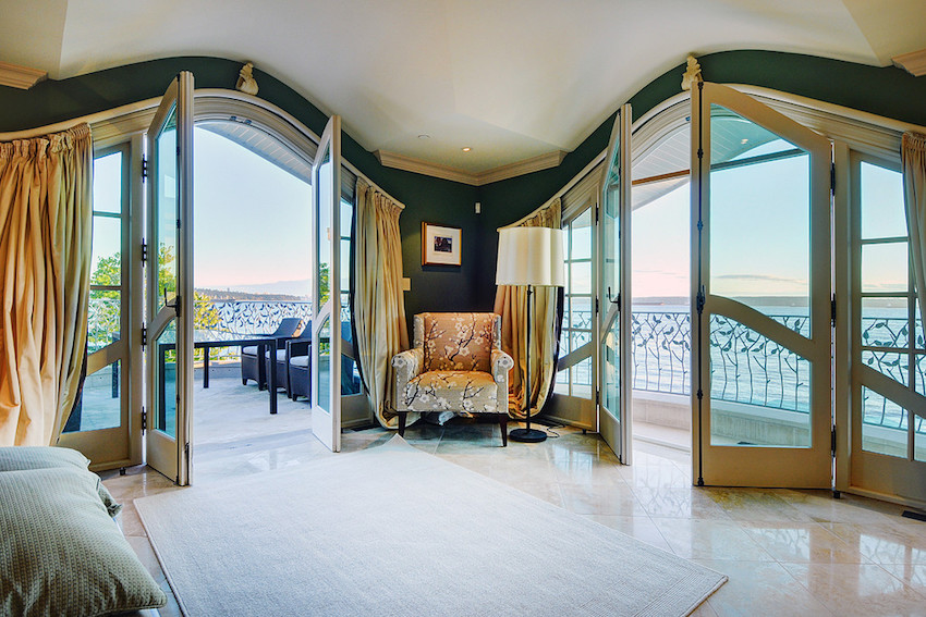Dreamy Oceanfront Chateau In West Vancouver, Canada dreamy oceanfront chateau in west vancouver canada 68969af