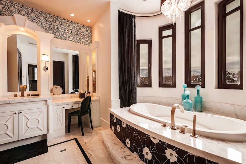 Eccentric Salt Lake City Masterpiece eccentric salt lake city masterpiece 2e4032c