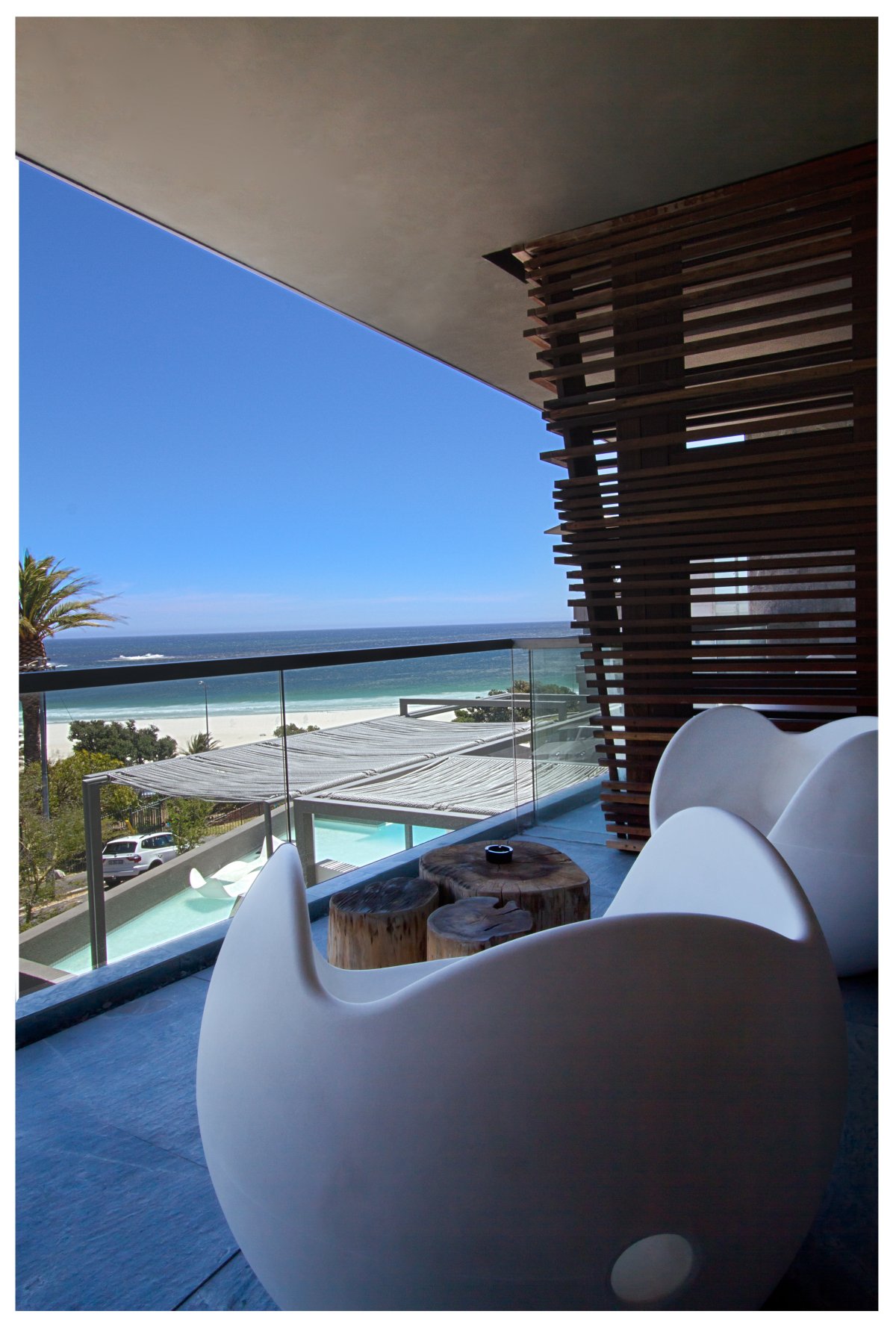 Elegant POD Hotel by Greg Wright Architects elegant pod hotel by greg wright architects 6667d76