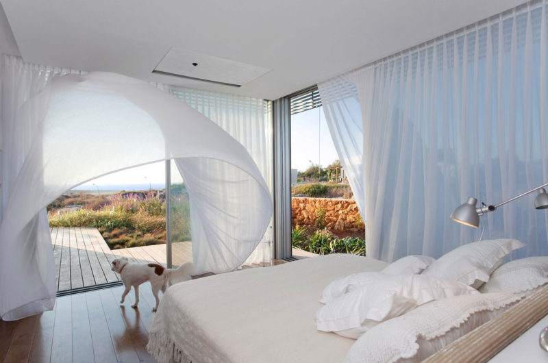 Enlightened House A by Heidi Arad Architecture & Design enlightened house a by heidi arad architecture design 9394d5b