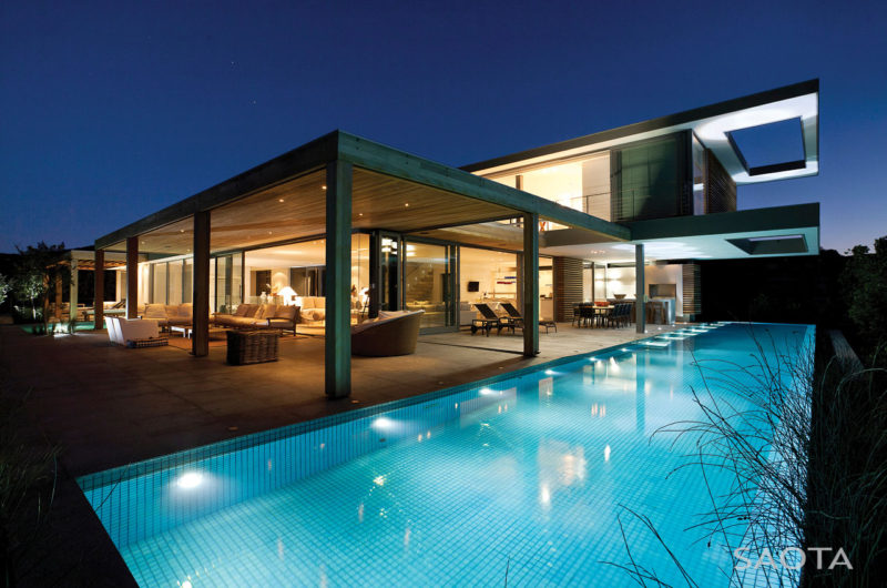 Expansive Plett 6541+2 residence by SAOTA expansive plett 65412 residence by saota fada70a