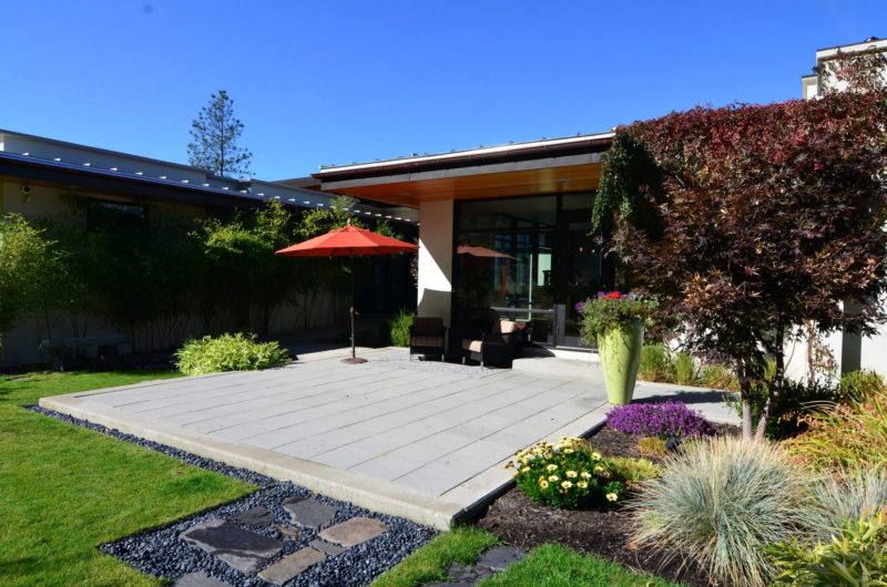 Fabulous Mansion In Kelowna, British Columbia, Canada fabulous mansion in kelowna british columbia canada 9e5a184