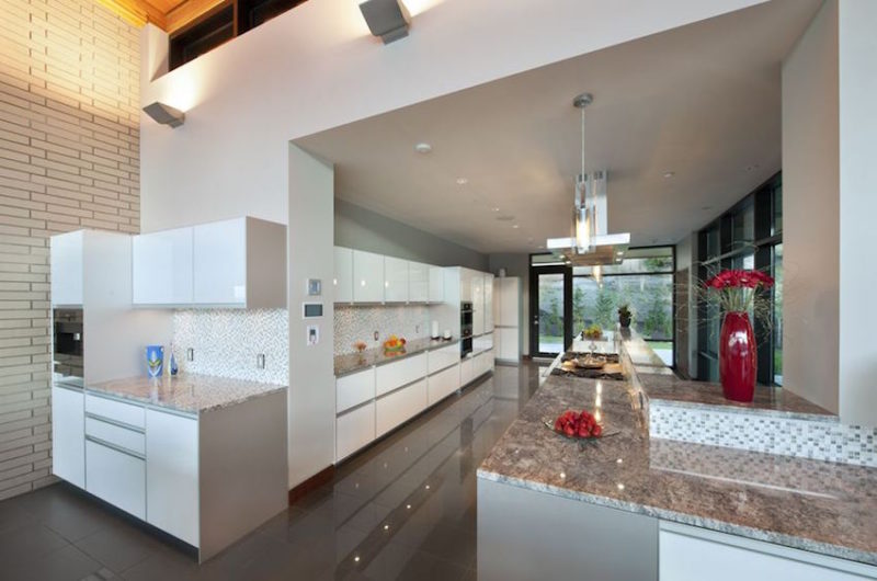 Fabulous Mansion In Kelowna, British Columbia, Canada fabulous mansion in kelowna british columbia canada e3488fb