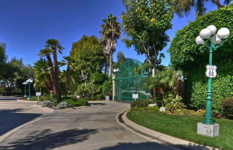 Fabulous Village Crean Compound in Newport Beach, California, US fabulous village crean compound in newport beach california us 7a6ec98